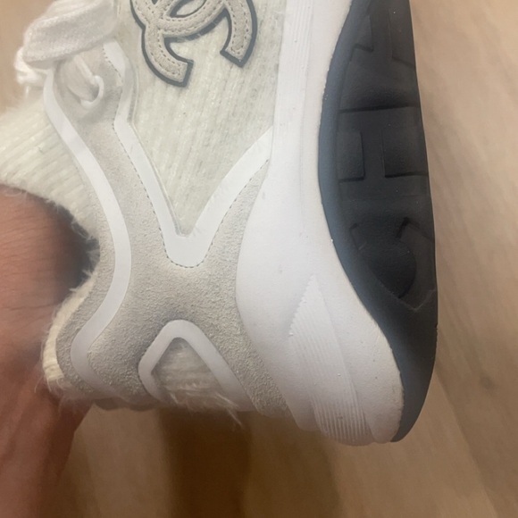 Chanel sneakers - Picture 3 of 6